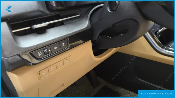 KIA CARNIVAL 7-SEATER SIGNATURE