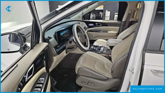 KIA CARNIVAL GASOLINE 9-SEATER HI-LIMOUSINE
