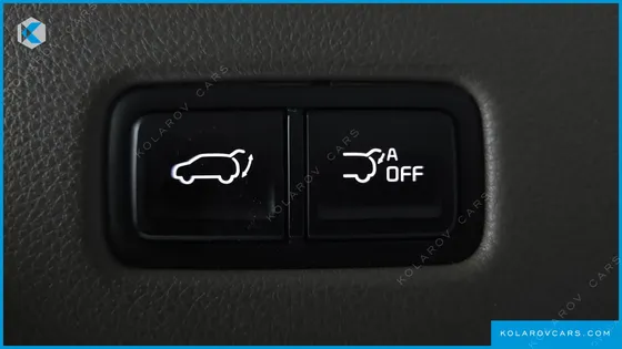KIA CARNIVAL 7-SEATER SIGNATURE
