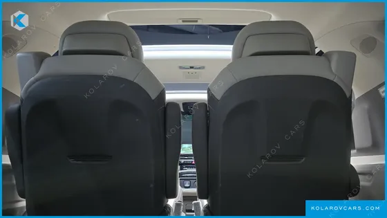 KIA CARNIVAL 7-SEATER SIGNATURE