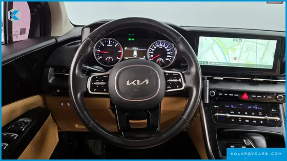 KIA CARNIVAL 9-SEATER PRESTIGE