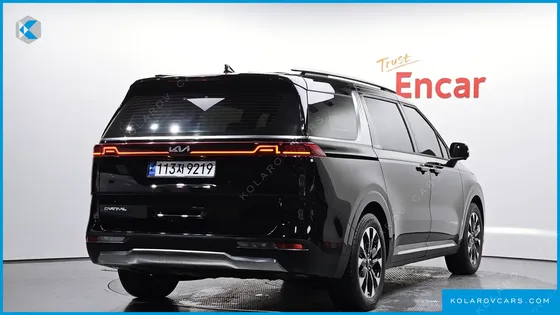 KIA CARNIVAL 9-SEATER NOBLESSE