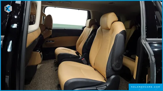 KIA CARNIVAL 9-SEATER NOBLESSE