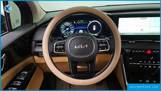 KIA CARNIVAL 9-SEATER NOBLESSE