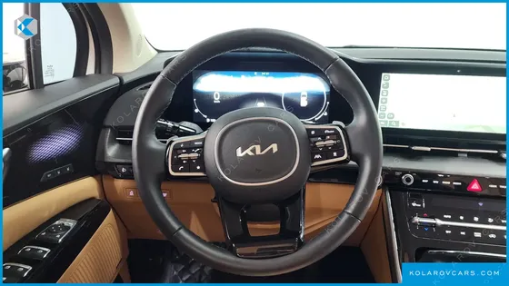 KIA CARNIVAL GASOLINE 9-SEATER SIGNATURE