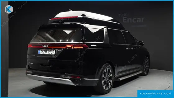 KIA CARNIVAL 9-SEATER HI-LIMOUSINE