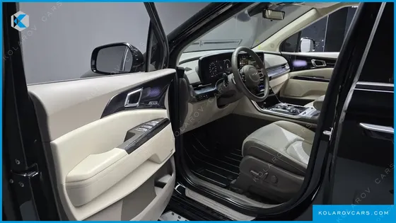 KIA CARNIVAL 9-SEATER HI-LIMOUSINE