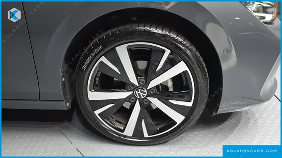 VOLKSWAGEN GOLF 2.0 TDI PRESTIGE
