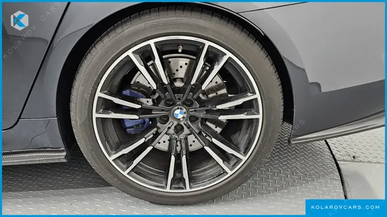 BMW M5 M5 SEDAN