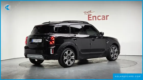 MINI COUNTRYMAN ALL4 CLASSIC LAUNCH PACK