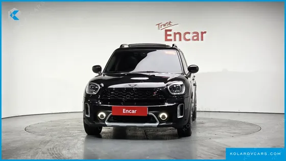 MINI COUNTRYMAN ALL4 CLASSIC LAUNCH PACK
