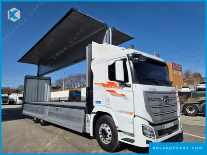 HYUNDAI EXCEED 8X4