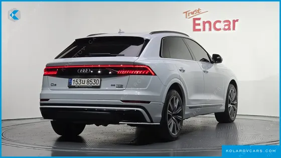 AUDI Q8 55 TFSI QUATTRO PREMIUM