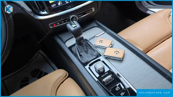 VOLVO V60 T5 PRO AWD