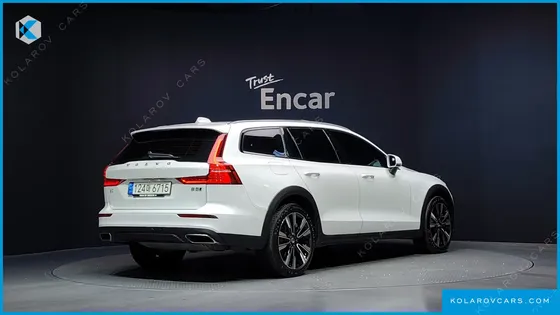 VOLVO V60 B5 PRO AWD
