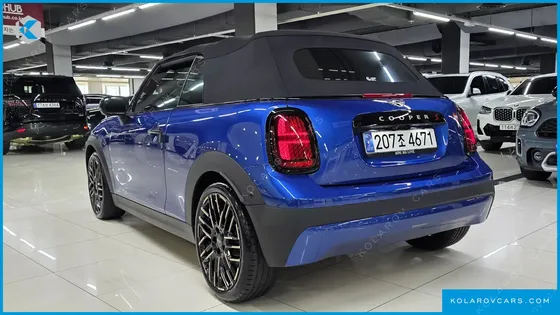 MINI COOPER CONVERTIBLE FAVOURED