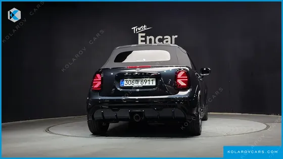 MINI COOPER CONVERTIBLE JCW