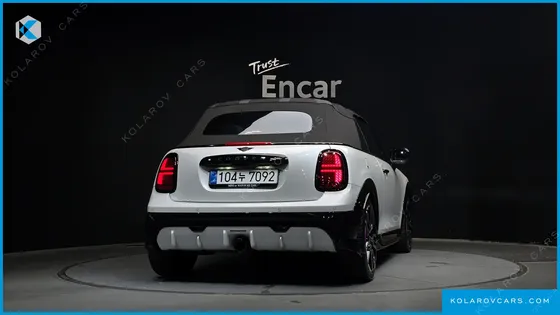 MINI COOPER CONVERTIBLE JCW