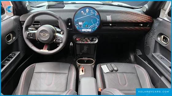 MINI COOPER CONVERTIBLE JCW