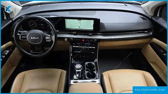 KIA CARNIVAL 7-SEATER NOBLESSE