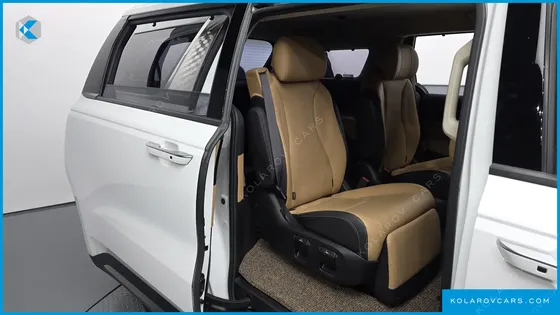 KIA CARNIVAL 7-SEATER NOBLESSE