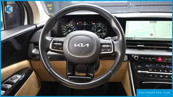 KIA CARNIVAL 7-SEATER NOBLESSE