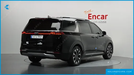KIA CARNIVAL 9-SEATER SIGNATURE