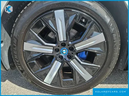 BMW IX XDRIVE50 SPORTS PLUS