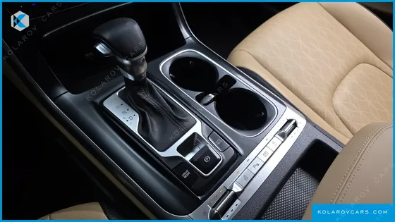 KIA CARNIVAL 9-SEATER PRESTIGE
