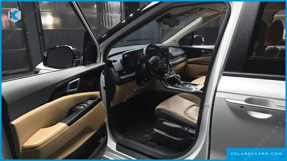 KIA CARNIVAL 9-SEATER PRESTIGE