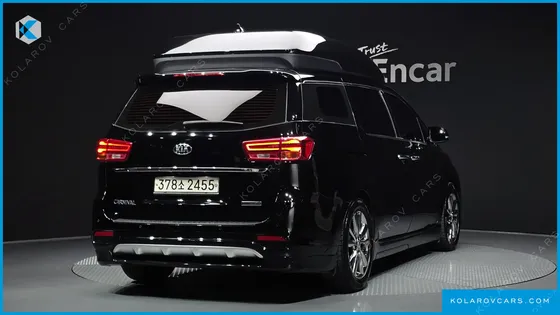 KIA CARNIVAL 9-SEATER HI-LIMOUSINE