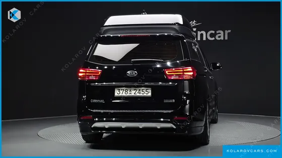 KIA CARNIVAL 9-SEATER HI-LIMOUSINE