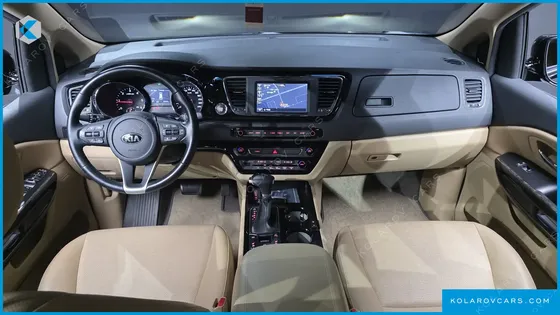 KIA CARNIVAL 9-SEATER HI-LIMOUSINE