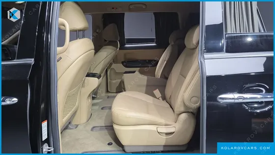 KIA CARNIVAL 9-SEATER HI-LIMOUSINE