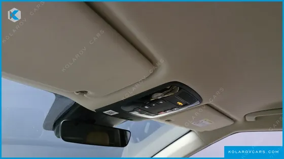 KIA CARNIVAL 7-SEATER SIGNATURE