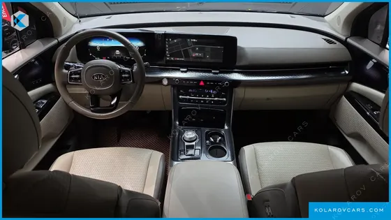 KIA CARNIVAL 9-SEATER HI-LIMOUSINE