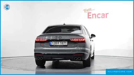 AUDI S4 3.0 TFSI QUATTRO