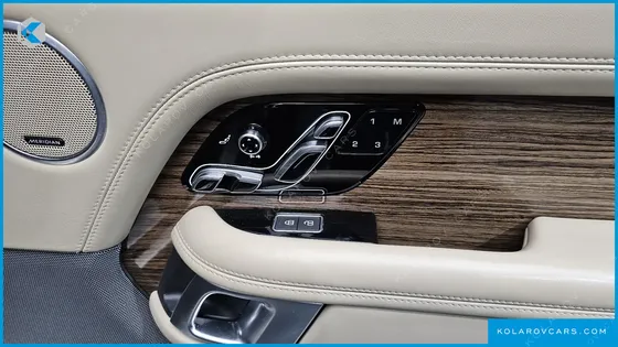 LAND ROVER RANGE ROVER D350 VOGUE SE DISEL