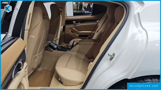PORSCHE PANAMERA 4.8 TURBO