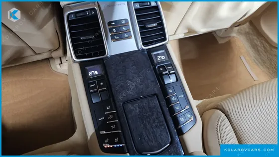 PORSCHE PANAMERA 4.8 TURBO
