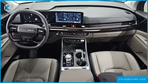 KIA CARNIVAL GASOLINE 9 SEATER X LINE