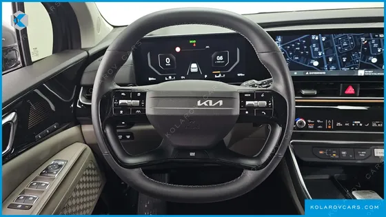 KIA CARNIVAL GASOLINE 9 SEATER X LINE