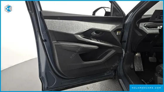 PEUGEOT 3008 1.2 HYBRID ALLURE