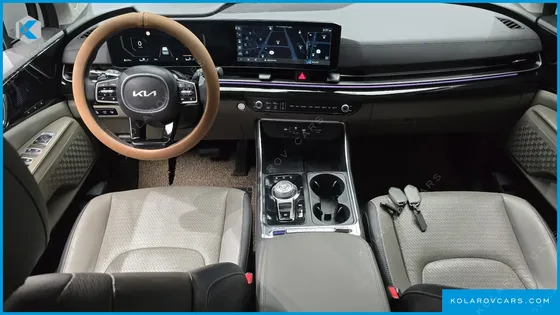 KIA CARNIVAL GASOLINE 9-SEATER SIGNATURE