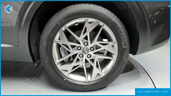 GENESIS GV70 2.5T GASOLINE 2WD