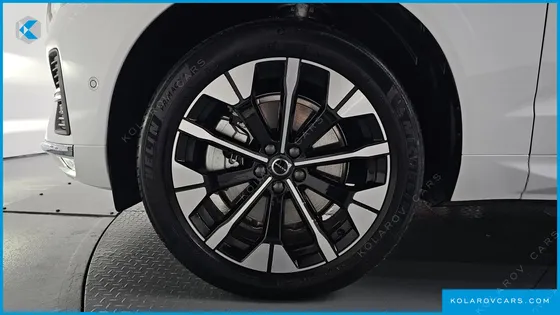 VOLVO XC60 B5 ULTRA BRIGHT AIR SUS