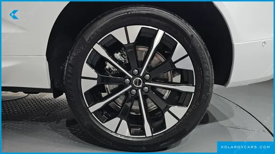 VOLVO XC60 B5 ULTRA BRIGHT AIR SUS