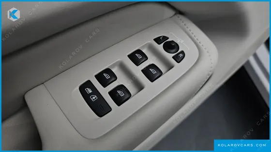 VOLVO XC60 B5 ULTRA BRIGHT AIR SUS