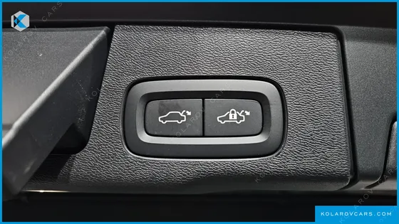 VOLVO XC60 B5 ULTRA BRIGHT AIR SUS