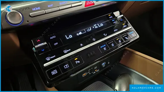 HYUNDAI GRANDEUR 2,5 GASOLINE 2WD